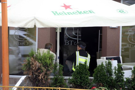 constanta teraselor umbrelele de la bt cafe si qs inn incurca circulatia galerie foto 60674 289599