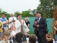 Elevii s-au distrat de 1 iunie la spectacole si in piscina