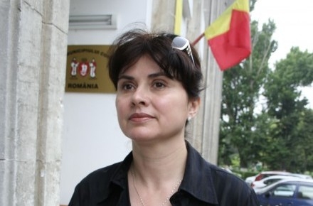 p1-sindicat_-_antuanela_dancu.jpg
