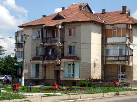 cinci mandate nu i au fost de ajuns lui ion nicolin sa impiedice paragina urbei negru voda orasul cu