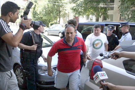 fotoreportaj cati hristu si consateni de ai sai in catuse 71748 294253