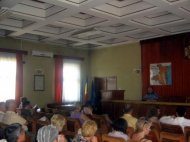 Administratorii caselor de amanet instruiti de politisti pe tema prevenirii talhariilor