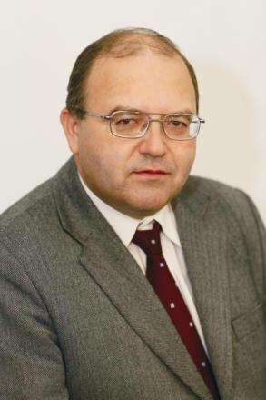 prof_univ_gheorghe_onisoru.jpg