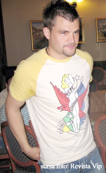 Trei_sud_est_Viorel_Sipos_.jpg Trei_sud_est_Viorel_Sipos_.jpg