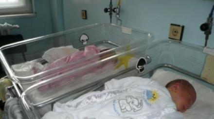 bebe_63208700.jpg