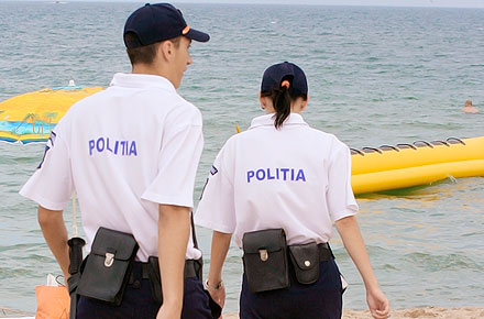 Litoral-politisti_plaja.jpg Litoral-politisti_plaja.jpg