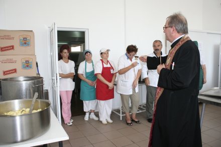 de sfanta marie micamasa sfintita pentru pacientii scju si pentru cei de la boli infectioase galerie
