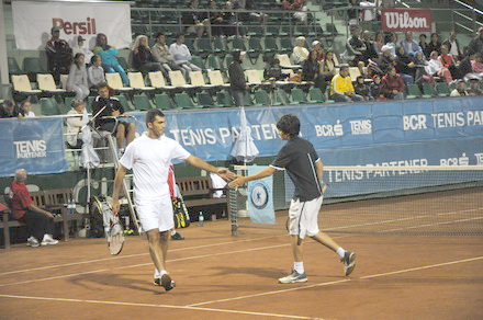 Tecau.jpg Tecau.jpg