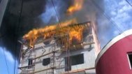 Un incendiu puternic a izbucnit lângă un liceu din Constanţa (video)