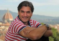 Agentia de presa mondena Mircea Radu prezinta divertisment la TVR