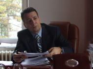 Primarul Stan face un ponton pe lacul Techirghiol