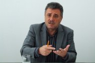Moinescu „Iordache vrea să aducă depozit de deşeuri toxice\
