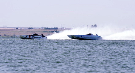 cursa_de_barci_Romanian_Grand_Prix.jpg
