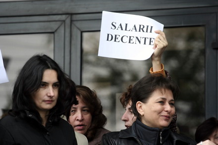 fotoreportaj cum au protestat functionarii publici la constanta 81585 302296