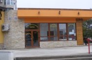 Rapid, restaurantul cu ospătari glumeţi (document)