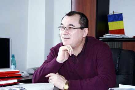 Senol_Zevri_02.jpg Senol_Zevri_02.jpg