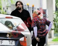 Cancan Trage cu ochiul la fundul prietenei