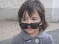 Click! EXCLUSIV! Fetiţa lui Adrian Cristea îi face concurenţă lui Suri Cruise! 
