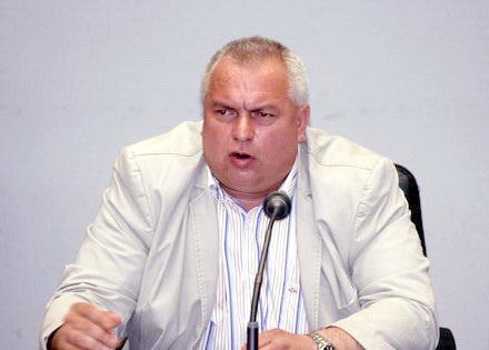 nicusor_constantinescu_02_.jpg nicusor_constantinescu_02_.jpg