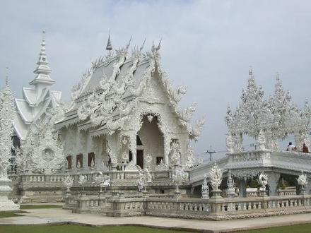 wat-rong-khun.jpg