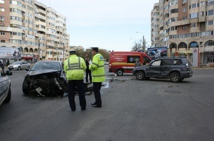 guran_-_accident_rutier_trocadero.jpg guran_-_accident_rutier_trocadero.jpg