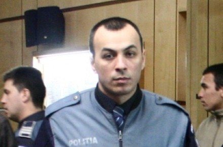 maxim_iulian.jpg maxim_iulian.jpg