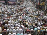 Religia ca spectacol – ritualuri bizare in jurul lumii