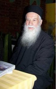 Parintele Calciu – cuvinte puternice, actuale si esentiale despre VORBIREA DE RAU IN BISERICA, LIMBAJ VULGAR SI MÂNIE “Sa revenim la demnitatea limbajului!”