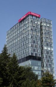 Millennium Bank premiază clienţii care fac tranzacţii prin Internet Banking 