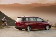 Mazda va prezenta noua Mazda5 şi conceptul Shinari la Salonul Auto de la Los Angeles 2010 