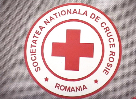 VOLUNTARI_CRUCEA_ROSIE_1.jpg