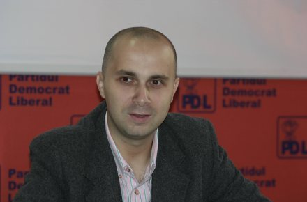 8_Mihai_Petre.jpg 8_Mihai_Petre.jpg