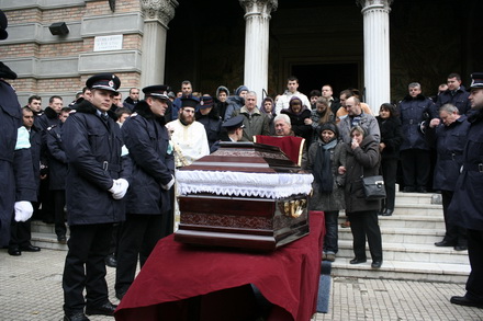 fotoreportaj imagini de la inmormantarea scafandrului ispas 46133 309017