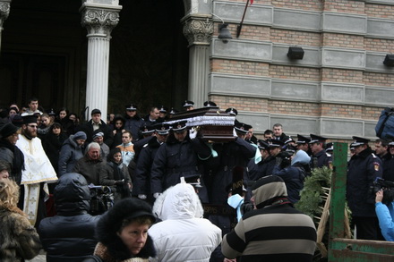 fotoreportaj imagini de la inmormantarea scafandrului ispas 46133 309017