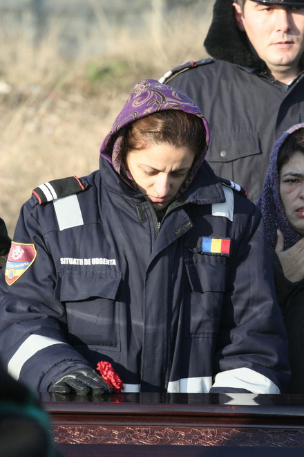 fotoreportaj imagini de la inmormantarea scafandrului ispas 46133 309017