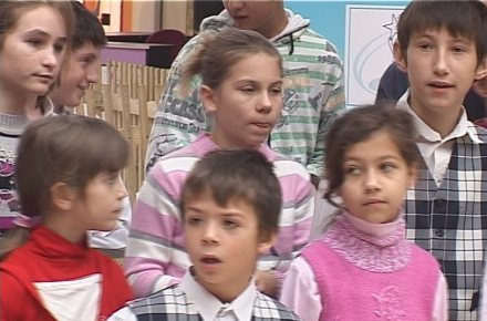 EXPOZITIE_CRACIUN3.jpg EXPOZITIE_CRACIUN3.jpg