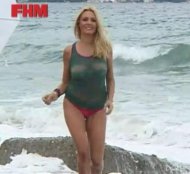 Click! Dana Săvuică «Mi-am pierdut virginitatea la 19 ani cu soţul meu» 