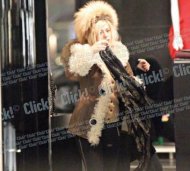 Click! Lori, apariţie-şoc la cumpărături