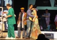 Click! Huidu a sărutat-o pasional pe Adelina Pestriţu, de faţă cu toată lumea