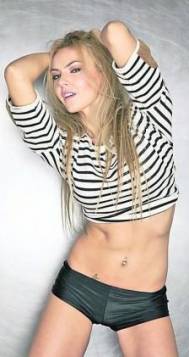 Cancan Roxana Ionescu, cadou sexy pentru soţul ei