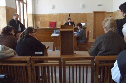 noel_-_sala_de_judecata.jpg noel_-_sala_de_judecata.jpg