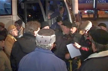 pensionari_protestatari_1.jpg pensionari_protestatari_1.jpg