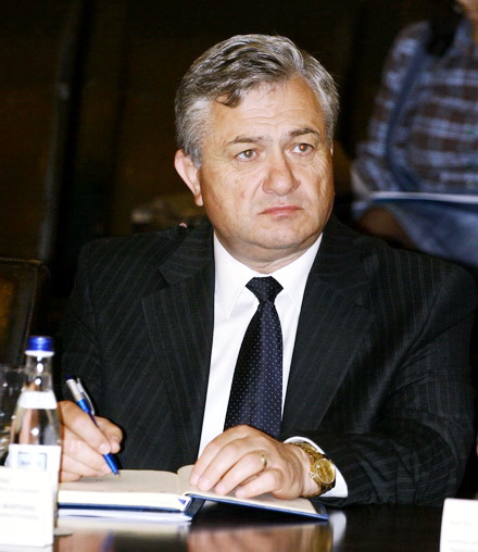 Calitoiu_Stefan_Munteanu_01.jpg Calitoiu_Stefan_Munteanu_01.jpg