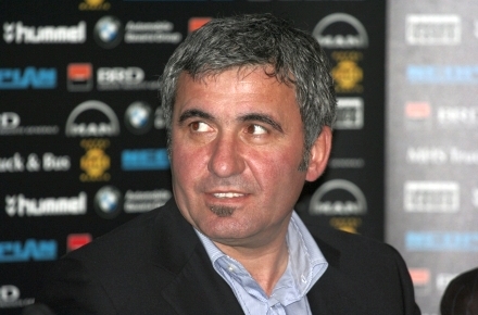 hagi.jpg hagi.jpg