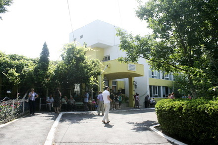 parcul_seniorilor_Caminul_de_batrani_003.jpg parcul_seniorilor_Caminul_de_batrani_003.jpg