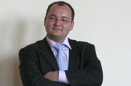 inspectori_guvernamentali_-_Cosmin_Andrei.jpg inspectori_guvernamentali_-_Cosmin_Andrei.jpg