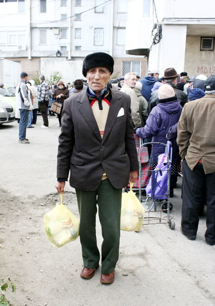 primarie_pachete_pachete_batrani_pensionari.jpg primarie_pachete_pachete_batrani_pensionari.jpg