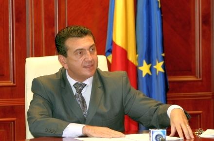 intalnire_asociatie_-_Claudiu_Palaz____.jpg intalnire_asociatie_-_Claudiu_Palaz____.jpg