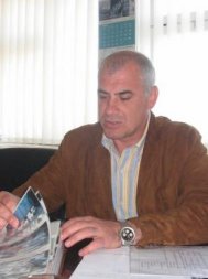 Iulian Teşeleanu - Mircea Băsescu e un artist în a găsi vacanţe ieftine