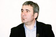 Hagi „La Galata trebuie găsite soluţii pentru viitor\